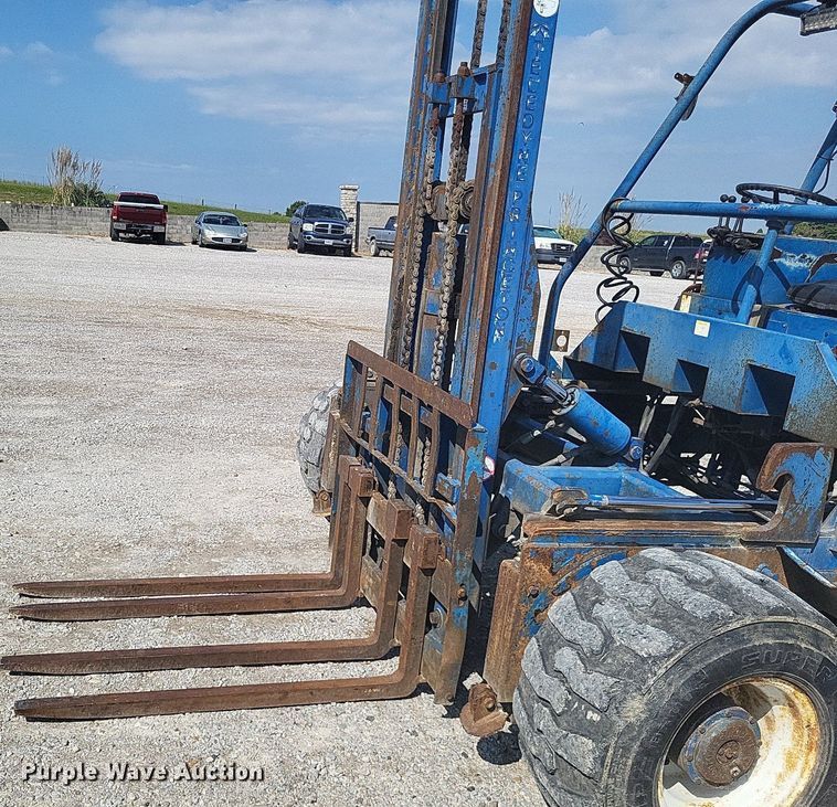 image for item DO4689 1996 Teledyne Princeton D4500  forklift