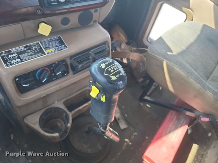 image for item DO4690 2007 Mack Granite CV713  flatbed truck