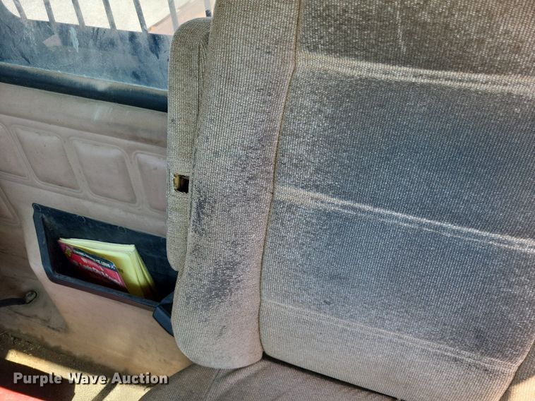 image for item DO4690 2007 Mack Granite CV713  flatbed truck