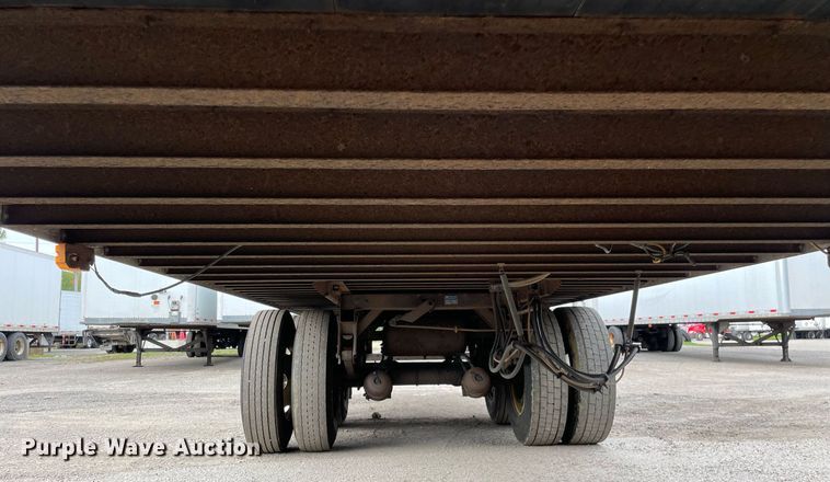 image for item DP0052 2006 Utility VS2DC  dry van trailer