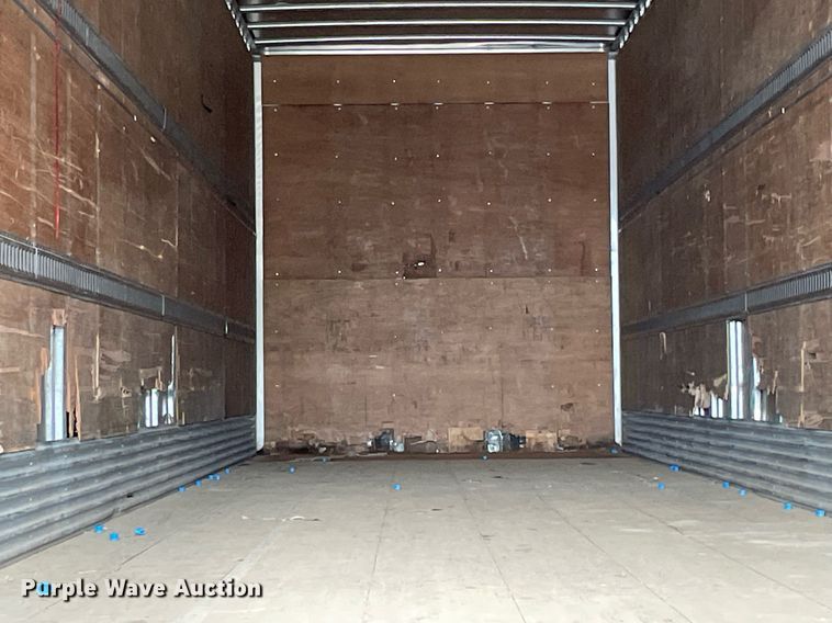 image for item DP0052 2006 Utility VS2DC  dry van trailer