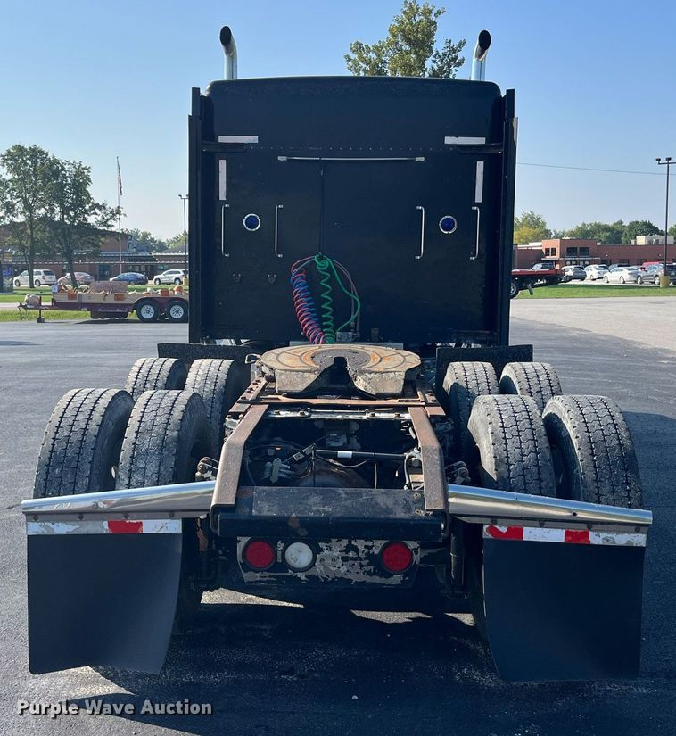 image for item DP2065 2003 Kenworth W900  semi truck