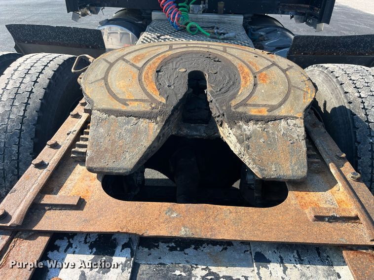 image for item DP2065 2003 Kenworth W900  semi truck