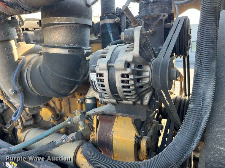 image for item DP2065 2003 Kenworth W900  semi truck