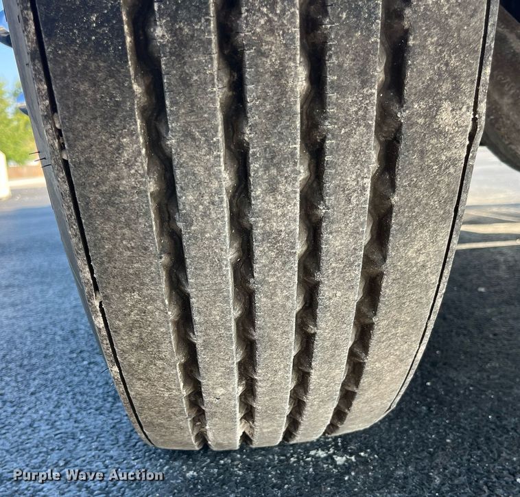 image for item DP2065 2003 Kenworth W900  semi truck