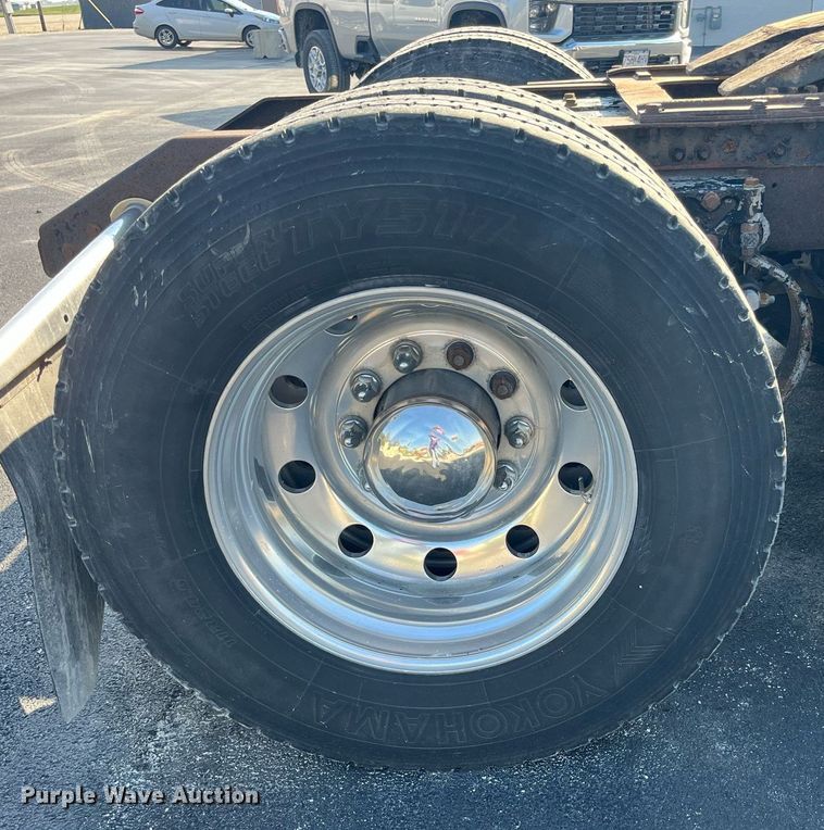 image for item DP2065 2003 Kenworth W900  semi truck