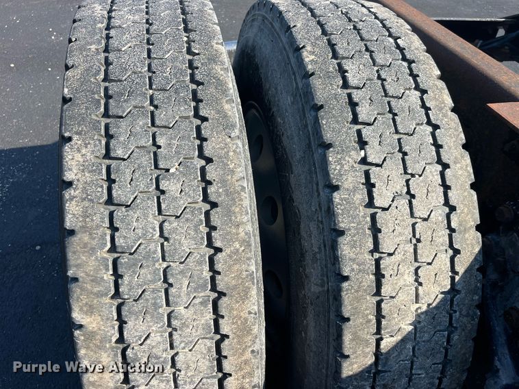 image for item DP2065 2003 Kenworth W900  semi truck