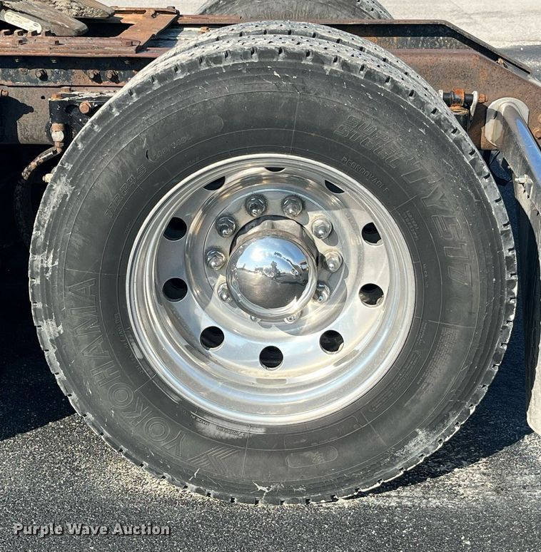 image for item DP2065 2003 Kenworth W900  semi truck