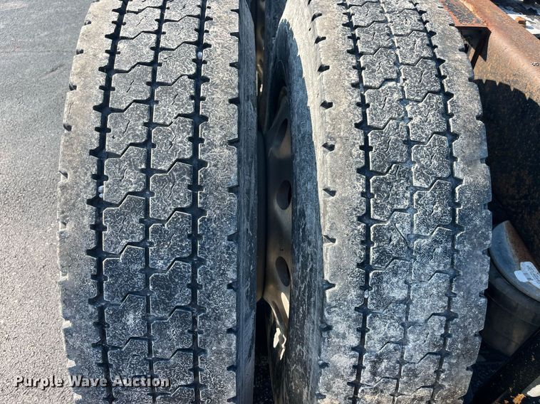 image for item DP2065 2003 Kenworth W900  semi truck