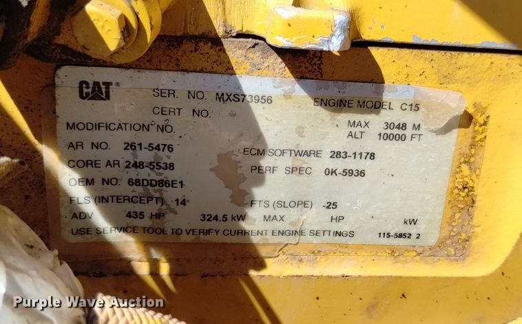 image for item DP3406 2007 International 9400i  semi truck