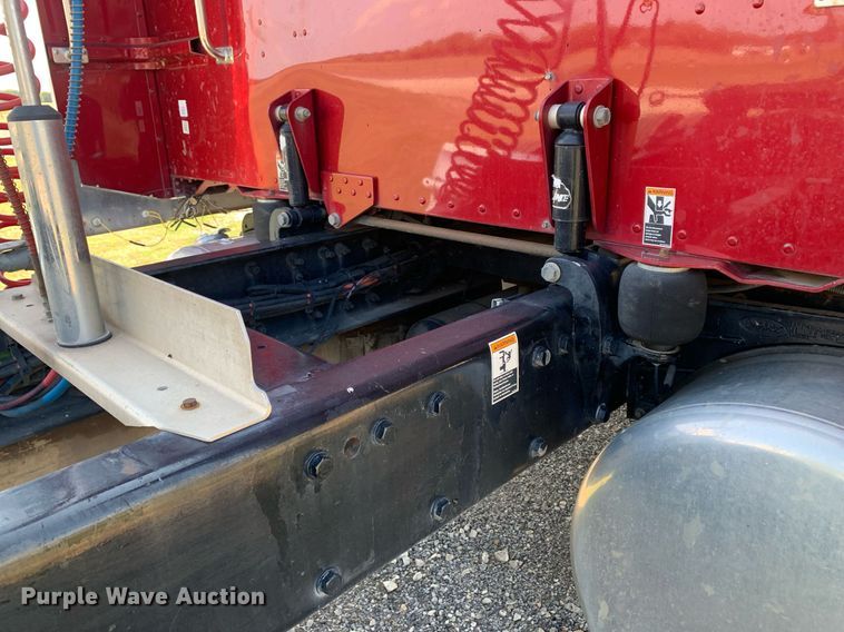 image for item DP8666 2016 Peterbilt 389  semi truck