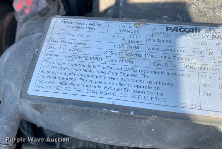 image for item DP8666 2016 Peterbilt 389  semi truck