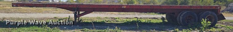 image for item DQ0196 1972 Trailmobile P31TOCAH  flatbed trailer