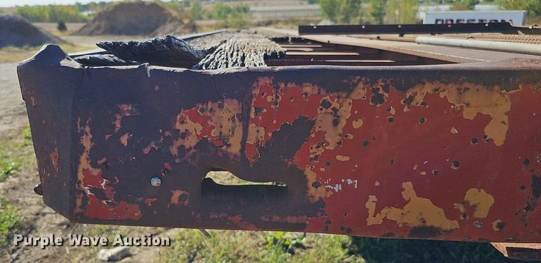 image for item DQ0196 1972 Trailmobile P31TOCAH  flatbed trailer