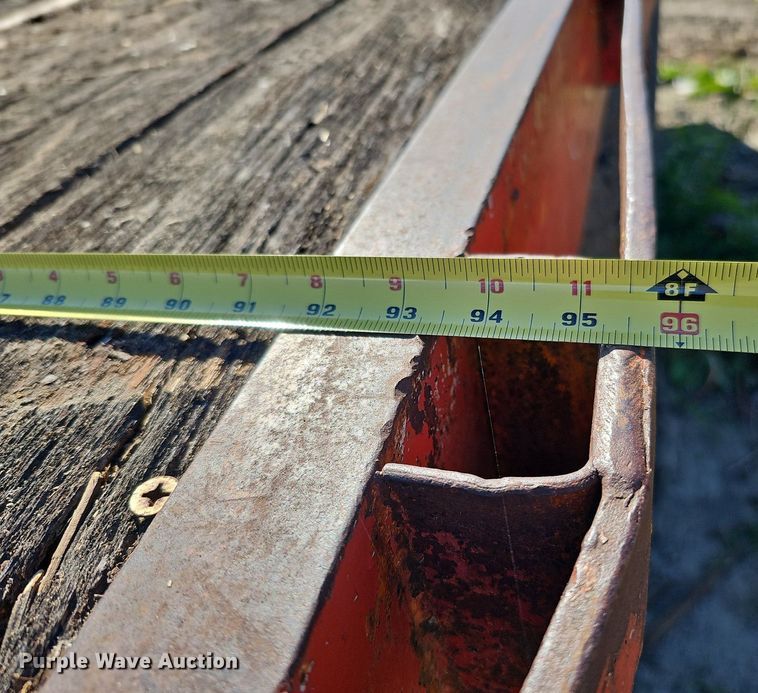 image for item DQ0196 1972 Trailmobile P31TOCAH  flatbed trailer