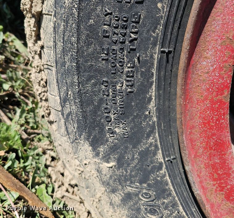 image for item DQ0196 1972 Trailmobile P31TOCAH  flatbed trailer