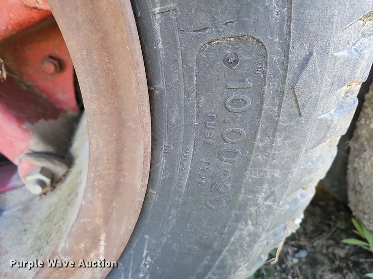 image for item DQ0196 1972 Trailmobile P31TOCAH  flatbed trailer