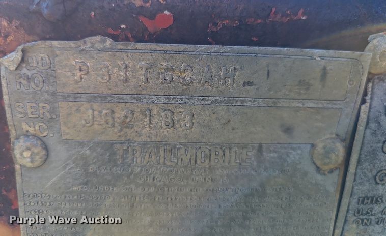 image for item DQ0196 1972 Trailmobile P31TOCAH  flatbed trailer