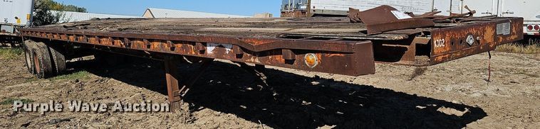 image for item DQ0197 1972 Trailmobile P31TOCAH  flatbed trailer