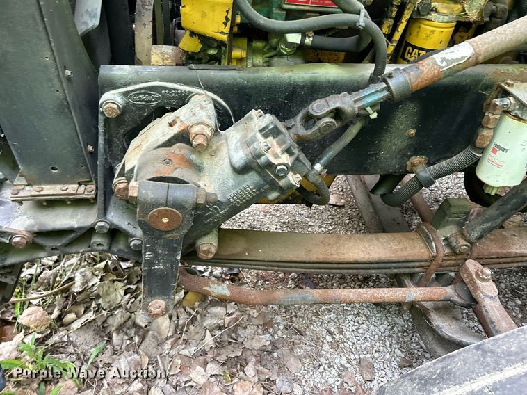 image for item DQ0954 1998 Peterbilt 377  vacuum truck