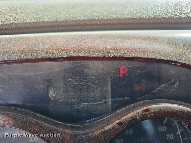 image for item DQ1170 2004 Mack CX613  truck tractor