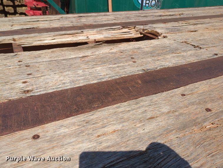 image for item DR6986 1985  Flatbed trailer