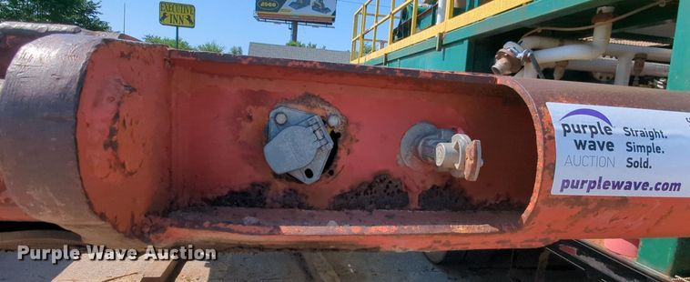 image for item DR6986 1985  Flatbed trailer