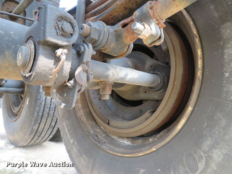 image for item FB9859 2015 Southern Fabrication Specialties  container trailer