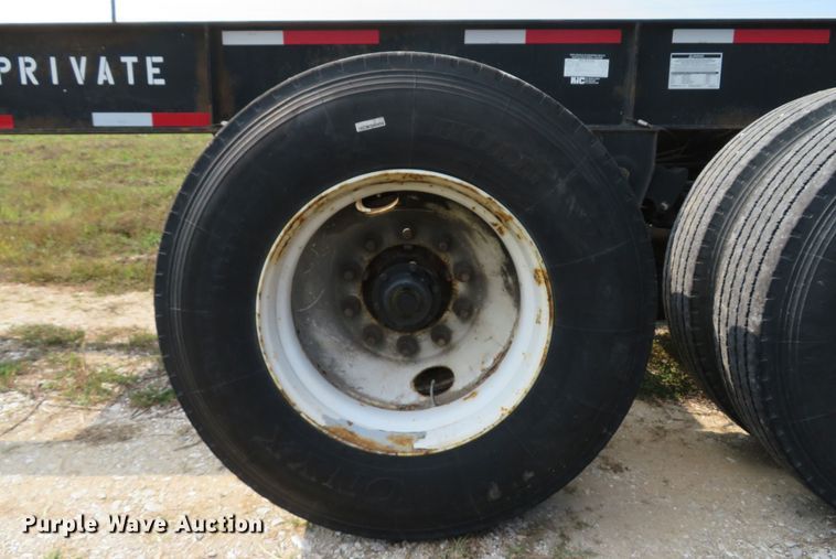 image for item FB9859 2015 Southern Fabrication Specialties  container trailer