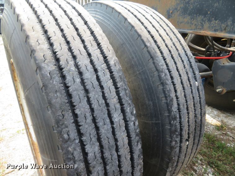 image for item FB9859 2015 Southern Fabrication Specialties  container trailer