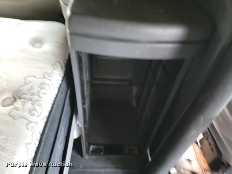 image for item JE9532 2014 International ProStar Plus  semi truck