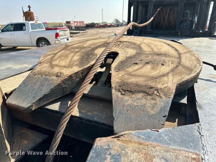 image for item KM9803 1999 Kenworth T800  winch truck