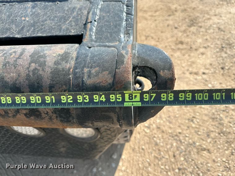 image for item KM9803 1999 Kenworth T800  winch truck