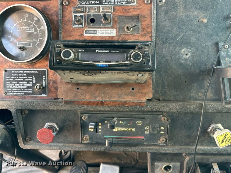 image for item KM9803 1999 Kenworth T800  winch truck