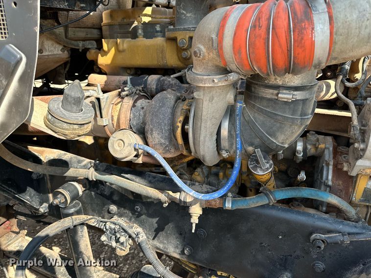 image for item KM9803 1999 Kenworth T800  winch truck