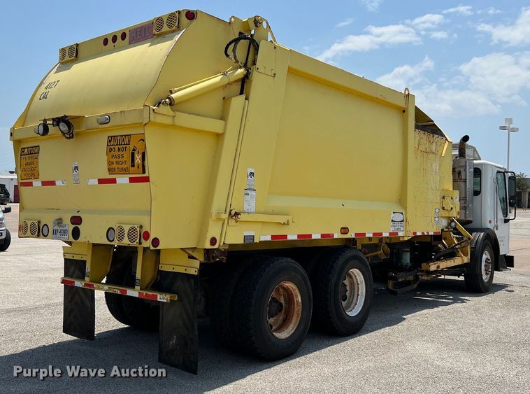 image for item LF9366 2008 American LaFrance Condor  refuse truck