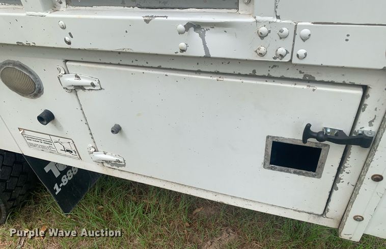 image for item LH9768 2012 Freightliner Business Class M2  utility / service truck