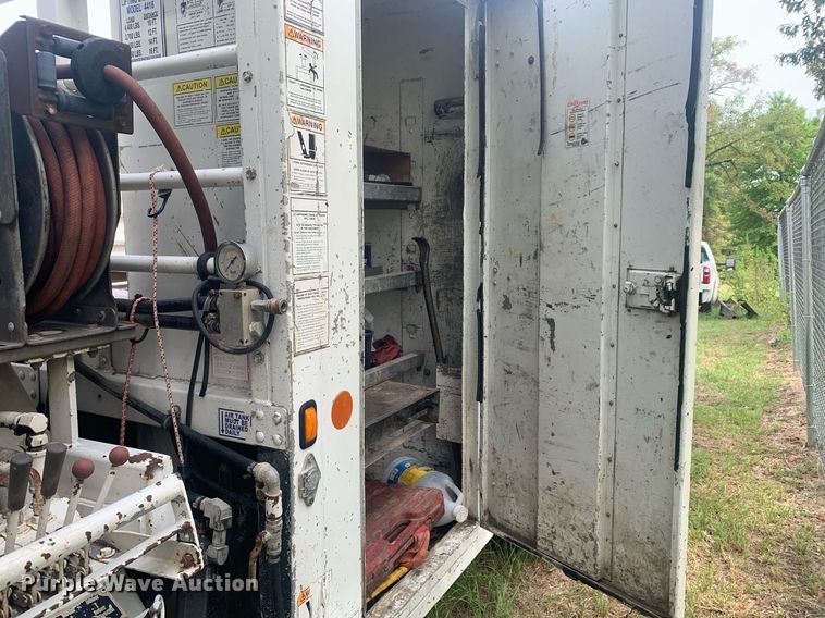 image for item LH9768 2012 Freightliner Business Class M2  utility / service truck