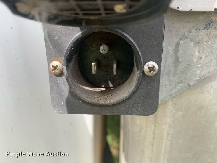 image for item LH9768 2012 Freightliner Business Class M2  utility / service truck