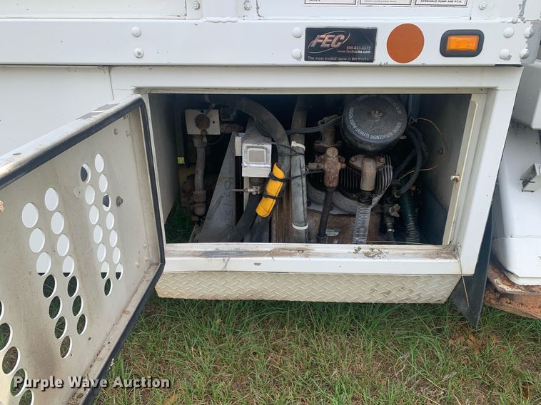 image for item LH9768 2012 Freightliner Business Class M2  utility / service truck