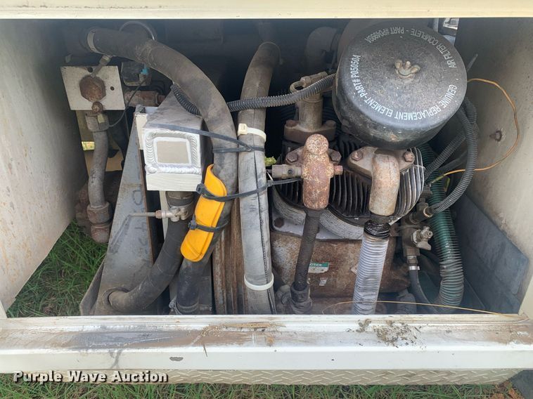 image for item LH9768 2012 Freightliner Business Class M2  utility / service truck