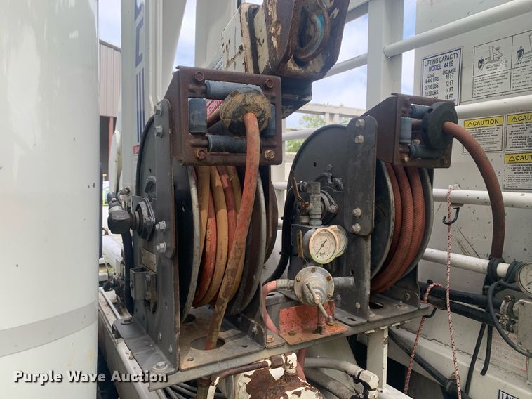 image for item LH9768 2012 Freightliner Business Class M2  utility / service truck