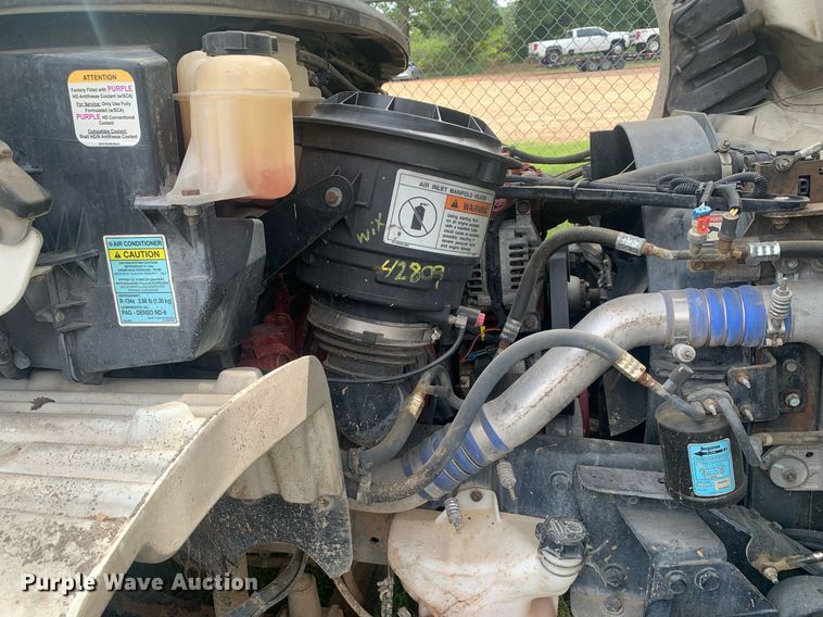 image for item LH9768 2012 Freightliner Business Class M2  utility / service truck