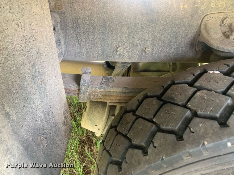 image for item LH9768 2012 Freightliner Business Class M2  utility / service truck