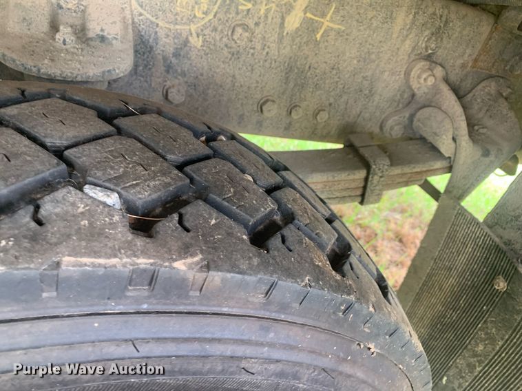 image for item LH9768 2012 Freightliner Business Class M2  utility / service truck