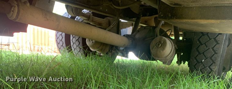 image for item LH9768 2012 Freightliner Business Class M2  utility / service truck