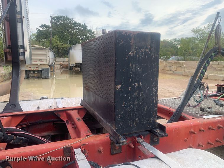 image for item LH9770 2001 Mack CX613 Vision  semi truck