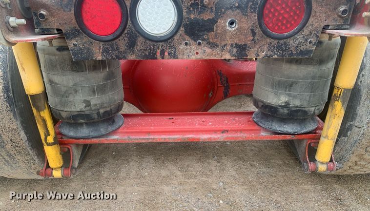 image for item LH9770 2001 Mack CX613 Vision  semi truck