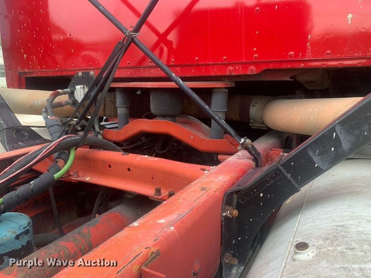 image for item LH9770 2001 Mack CX613 Vision  semi truck