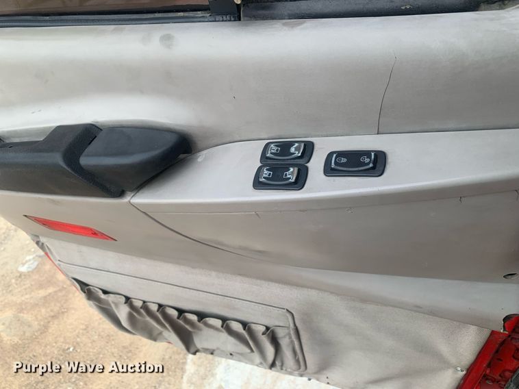 image for item LH9770 2001 Mack CX613 Vision  semi truck